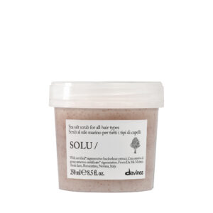 SOLU Sea salt scrub cleanser 250 ml